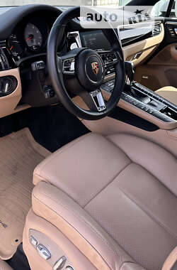 Внедорожник / Кроссовер Porsche Macan 2020 в 