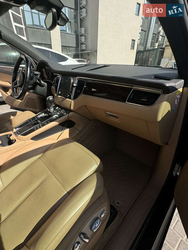 Внедорожник / Кроссовер Porsche Macan 2018 в Днепре фото 13 Внедорожник / Кроссовер Porsche Macan 2018 в Днепре