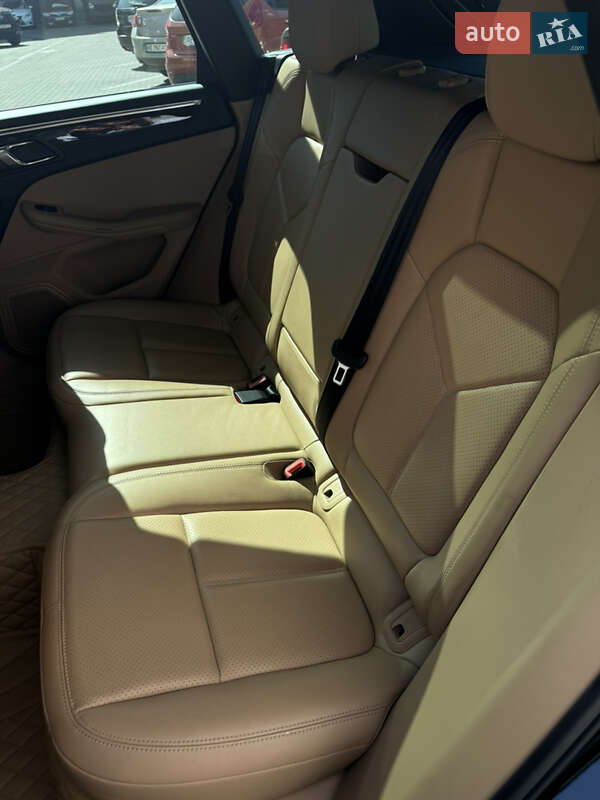 Внедорожник / Кроссовер Porsche Macan 2018 в Днепре фото 17 Внедорожник / Кроссовер Porsche Macan 2018 в Днепре