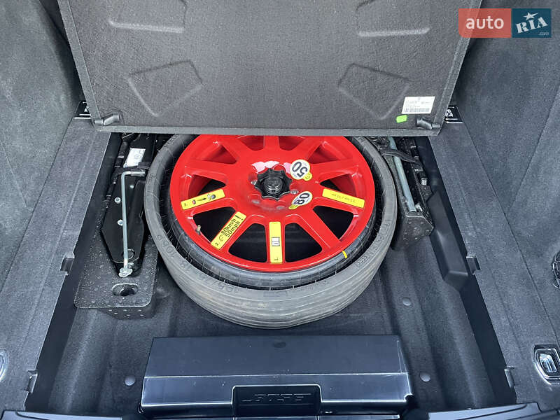 Внедорожник / Кроссовер Porsche Macan 2021 в Ивано-Франковске