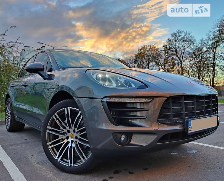 Внедорожник / Кроссовер Porsche Macan 2014 в Киеве