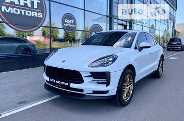 Позашляховик / Кросовер Porsche Macan 2021 в Києві