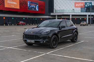 Внедорожник / Кроссовер Porsche Macan 2017 в 