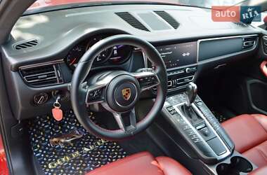 Внедорожник / Кроссовер Porsche Macan 2019 в 