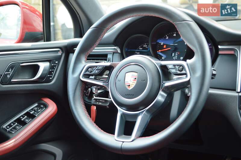 Позашляховик / Кросовер Porsche Macan 2019 в Одесі