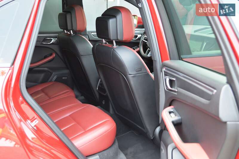 Позашляховик / Кросовер Porsche Macan 2019 в Одесі