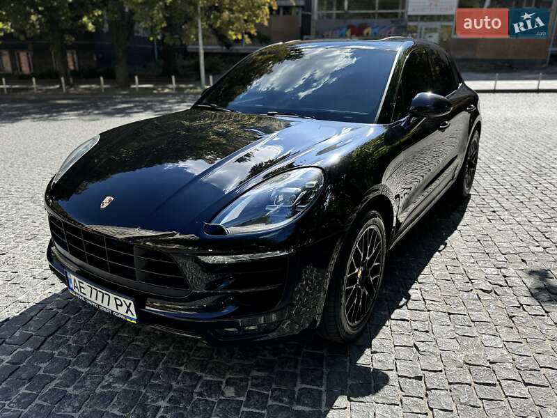 Porsche Macan 2016