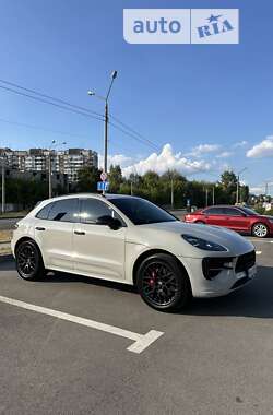 Позашляховик / Кросовер Porsche Macan 2021 в Києві