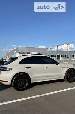 Позашляховик / Кросовер Porsche Macan 2021 в Києві