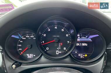 Внедорожник / Кроссовер Porsche Macan 2018 в 