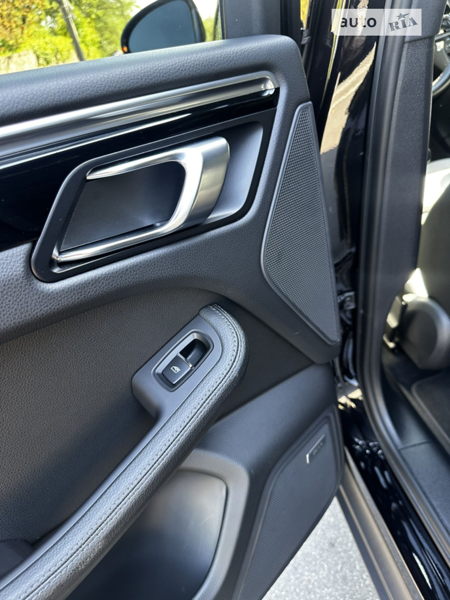 2021 Porsche Macan - мініатюра 13