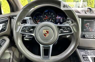 Внедорожник / Кроссовер Porsche Macan 2017 в 