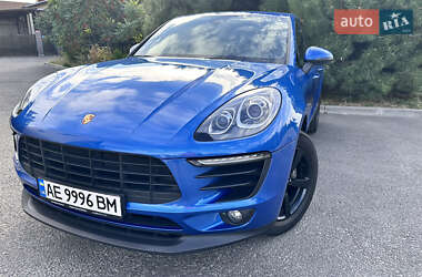 Внедорожник / Кроссовер Porsche Macan 2018 в 
