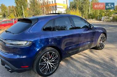 Позашляховик / Кросовер Porsche Macan 2022 в 
