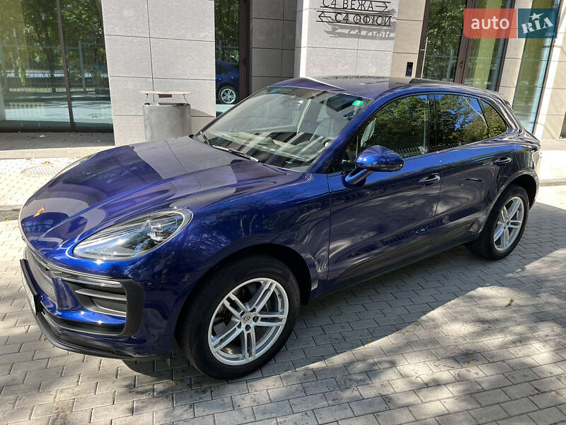 Внедорожник / Кроссовер Porsche Macan 2022 в Киеве