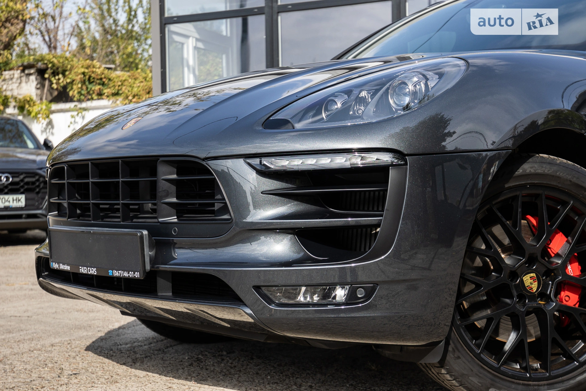 2018 Porsche Macan - мініатюра 16