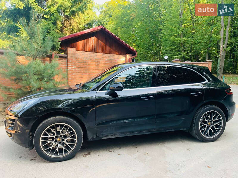 Внедорожник / Кроссовер Porsche Macan 2018 в Львове