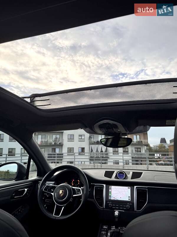 Внедорожник / Кроссовер Porsche Macan 2016 в Одессе