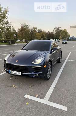 Позашляховик / Кросовер Porsche Macan 2015 в Києві