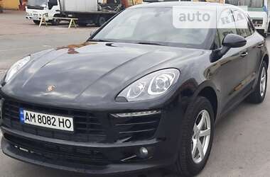 Позашляховик / Кросовер Porsche Macan 2018 в Житомирі