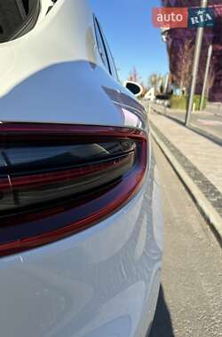 Внедорожник / Кроссовер Porsche Macan 2014 в 