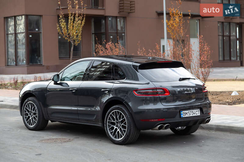 Porsche Macan 2018