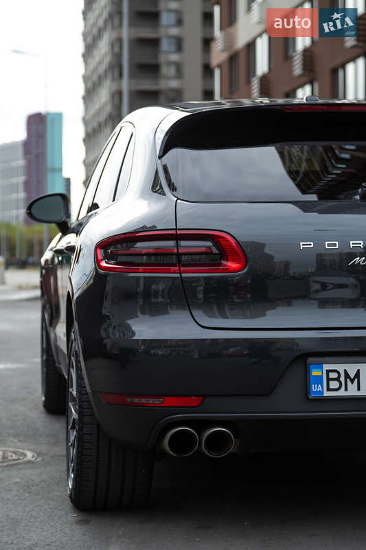 Внедорожник / Кроссовер Porsche Macan 2018 в Киеве фото 7 Внедорожник / Кроссовер Porsche Macan 2018 в Киеве