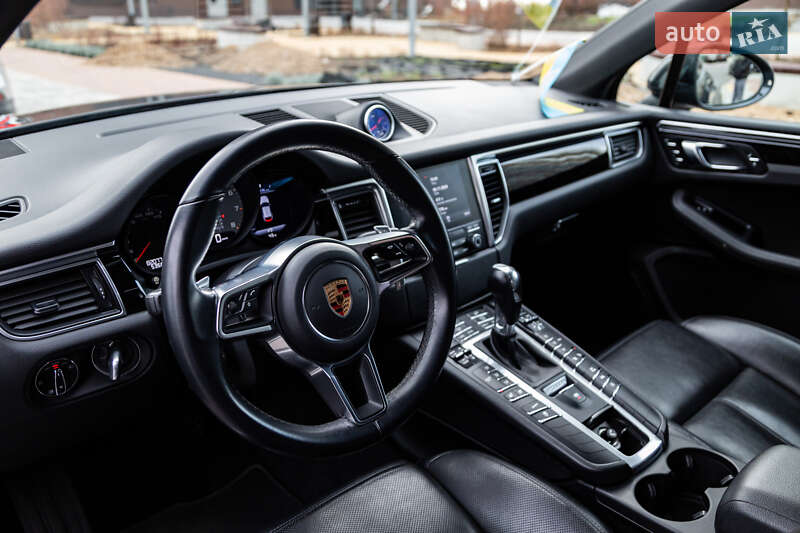 Внедорожник / Кроссовер Porsche Macan 2018 в Киеве фото 59 Внедорожник / Кроссовер Porsche Macan 2018 в Киеве