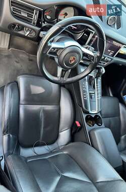 Внедорожник / Кроссовер Porsche Macan 2019 в 