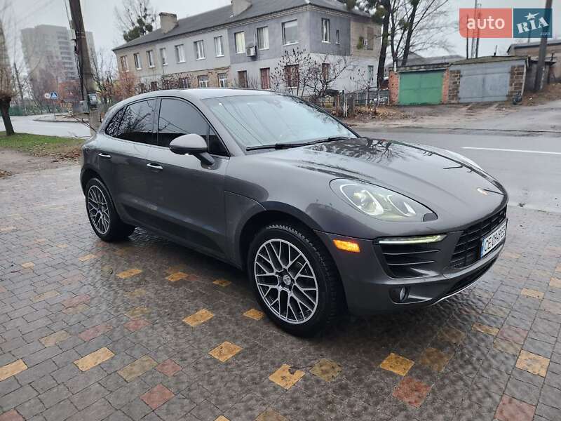 Внедорожник / Кроссовер Porsche Macan 2018 в Киеве