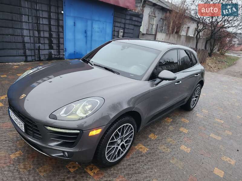 Внедорожник / Кроссовер Porsche Macan 2018 в Киеве