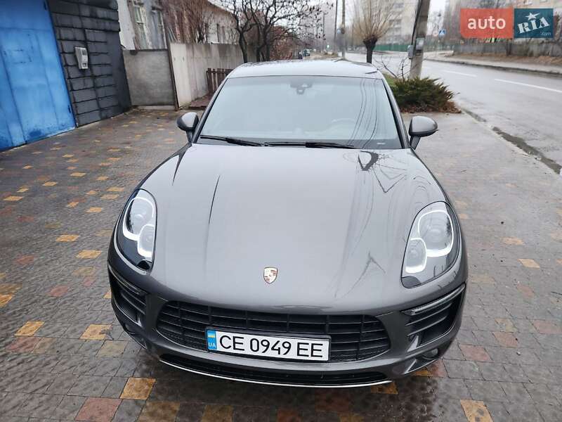 Внедорожник / Кроссовер Porsche Macan 2018 в Киеве