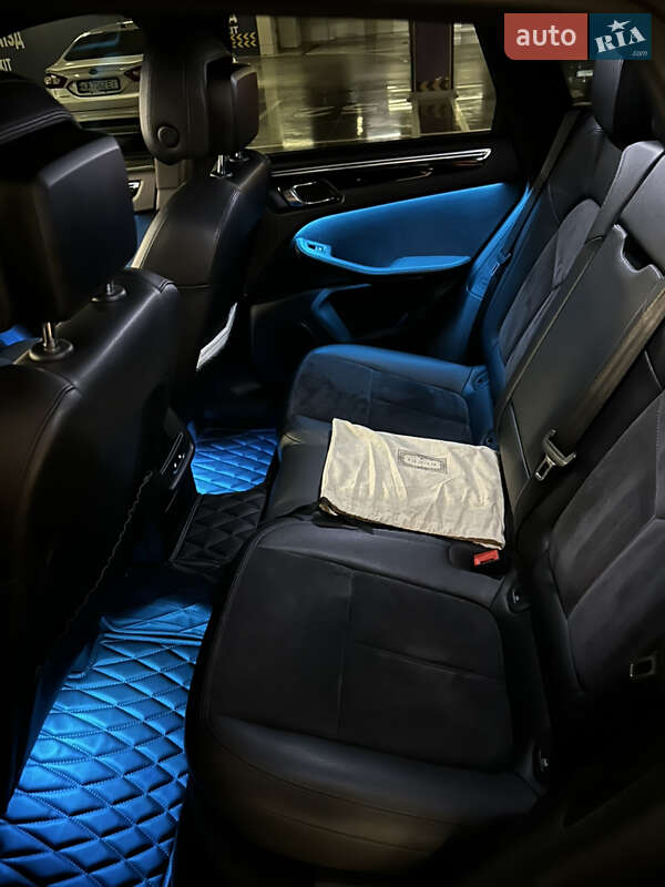 Позашляховик / Кросовер Porsche Macan 2014 в Києві фото 12 Позашляховик / Кросовер Porsche Macan 2014 в Києві
