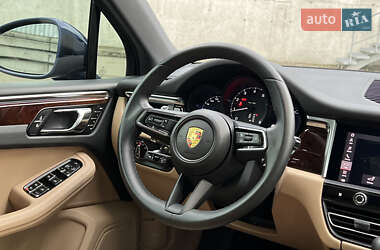 Внедорожник / Кроссовер Porsche Macan 2023 в 