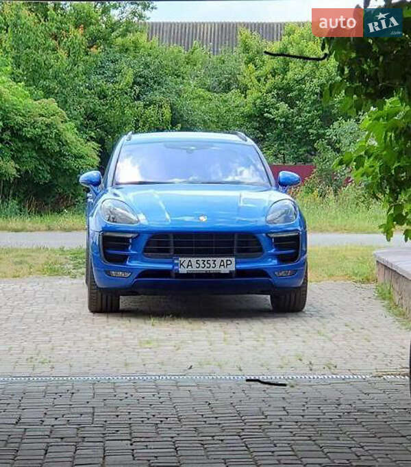 Porsche Macan 2016