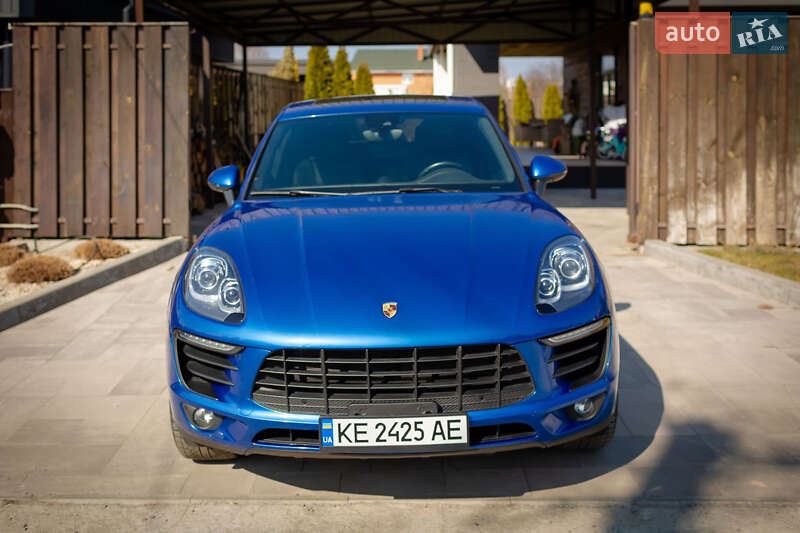 Позашляховик / Кросовер Porsche Macan 2018 в Дніпрі