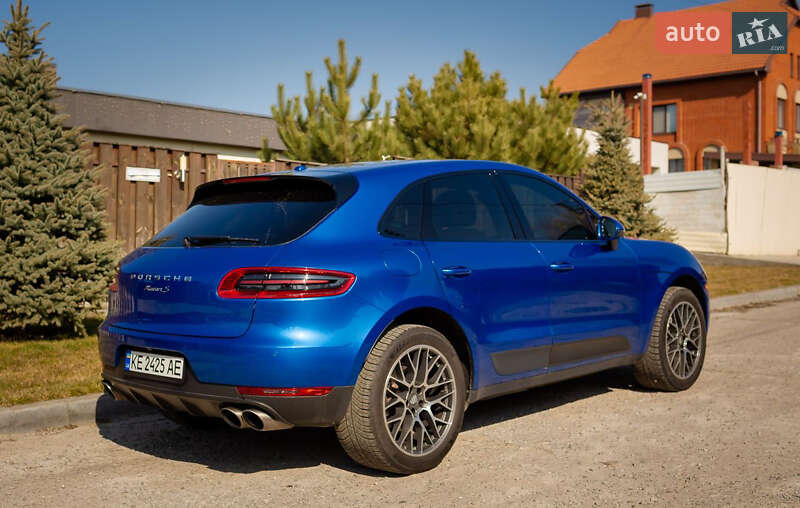 Позашляховик / Кросовер Porsche Macan 2018 в Дніпрі