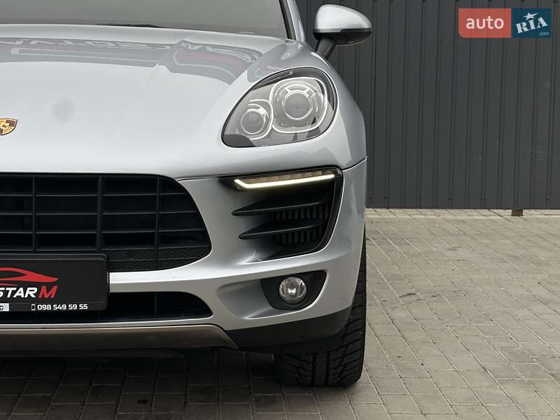 Позашляховик / Кросовер Porsche Macan 2017 в Мукачевому