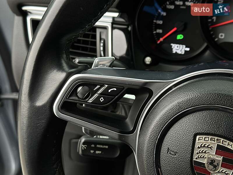 Позашляховик / Кросовер Porsche Macan 2017 в Мукачевому