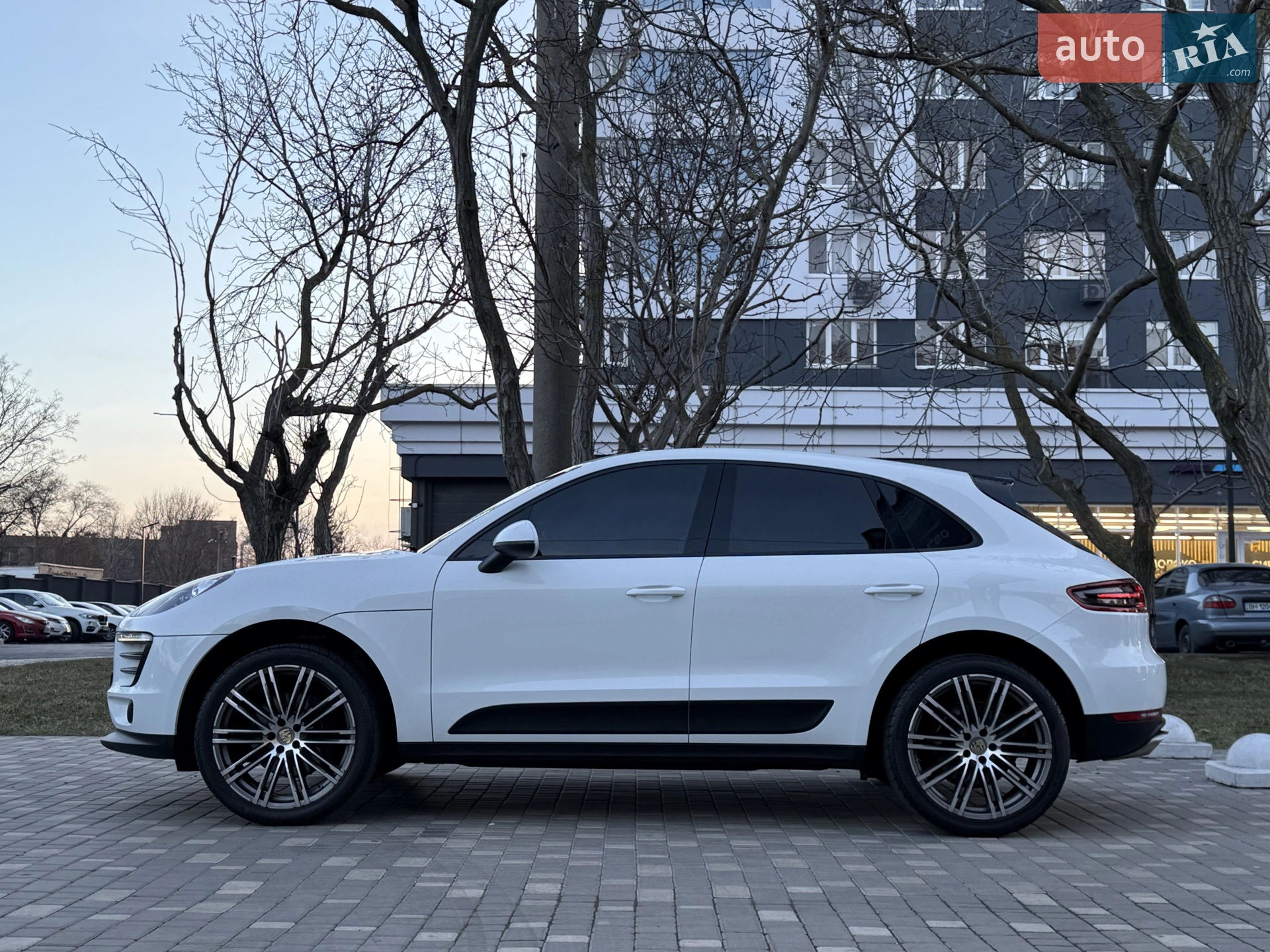 2017 Porsche Macan - мініатюра 86