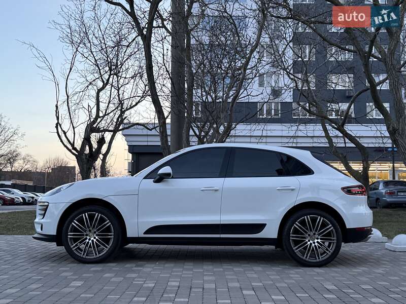 Внедорожник / Кроссовер Porsche Macan 2017 в Одессе