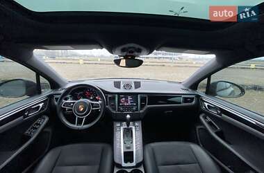 Внедорожник / Кроссовер Porsche Macan 2016 в 