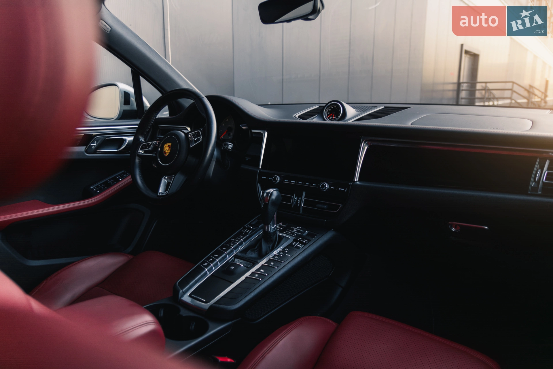2021 Porsche Macan - мініатюра 14