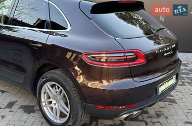 Внедорожник / Кроссовер Porsche Macan 2014 в 