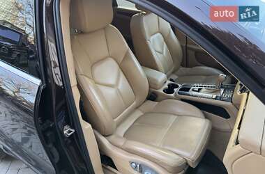 Внедорожник / Кроссовер Porsche Macan 2014 в 