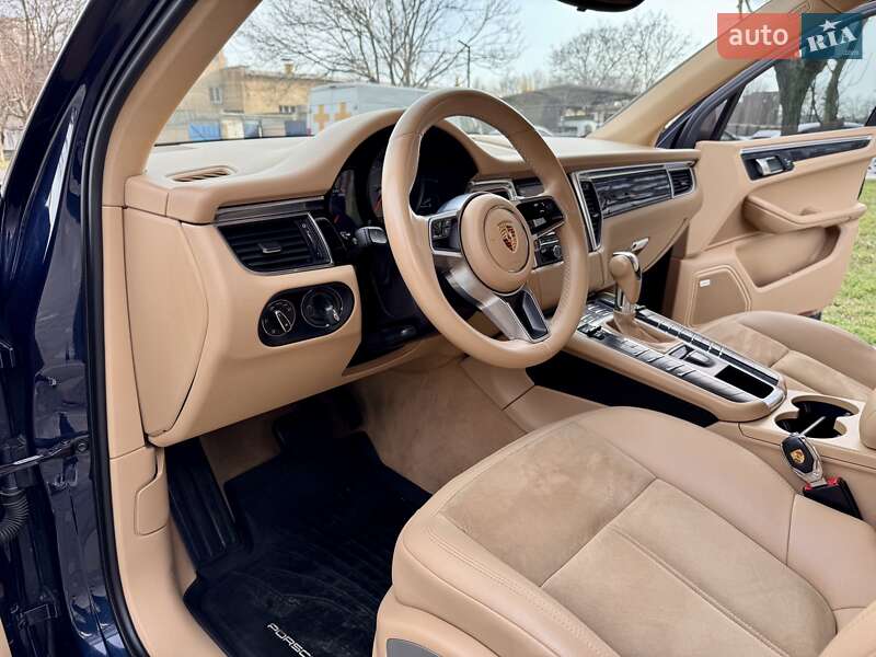 Позашляховик / Кросовер Porsche Macan 2014 в Одесі