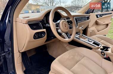 Внедорожник / Кроссовер Porsche Macan 2014 в 