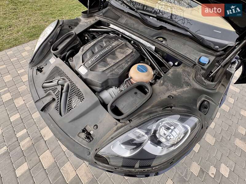 Позашляховик / Кросовер Porsche Macan 2014 в Одесі