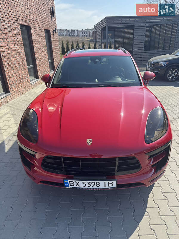 Внедорожник / Кроссовер Porsche Macan 2016 в Хмельницком