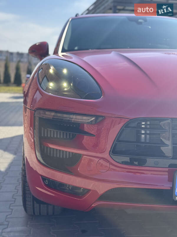 Внедорожник / Кроссовер Porsche Macan 2016 в Хмельницком